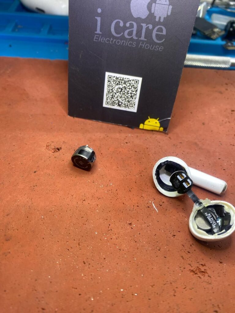 Best apple Airpods repairing center in Kathmandu WhatsApp Image 2025 02 15 at 16.31.29 ec95acd3