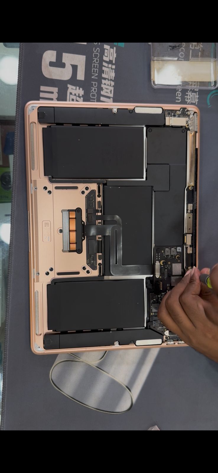 MACBOOK M1 AIR DISPLAY REPAIR IN KATHMANDU