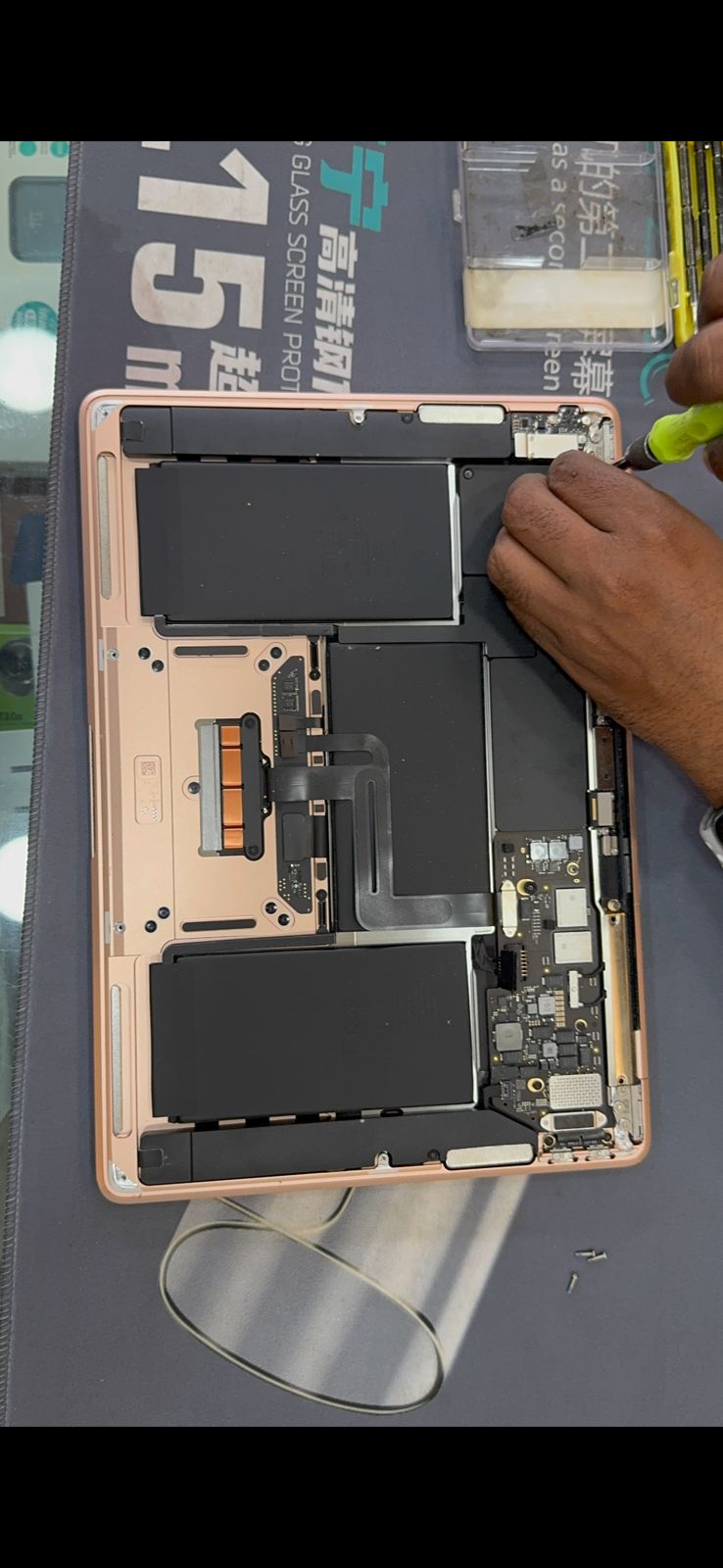 MACBOOK M1 AIR DISPLAY REPAIR IN KATHMANDU